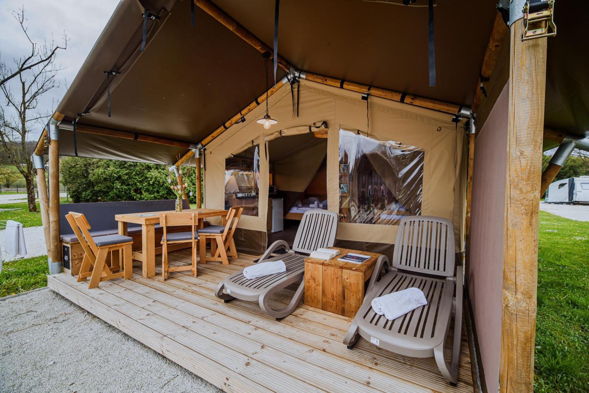 Glamping Tents In Tuhelj With Thermal Riviera Tickets Tuheljske Toplice Eksteriør bilde