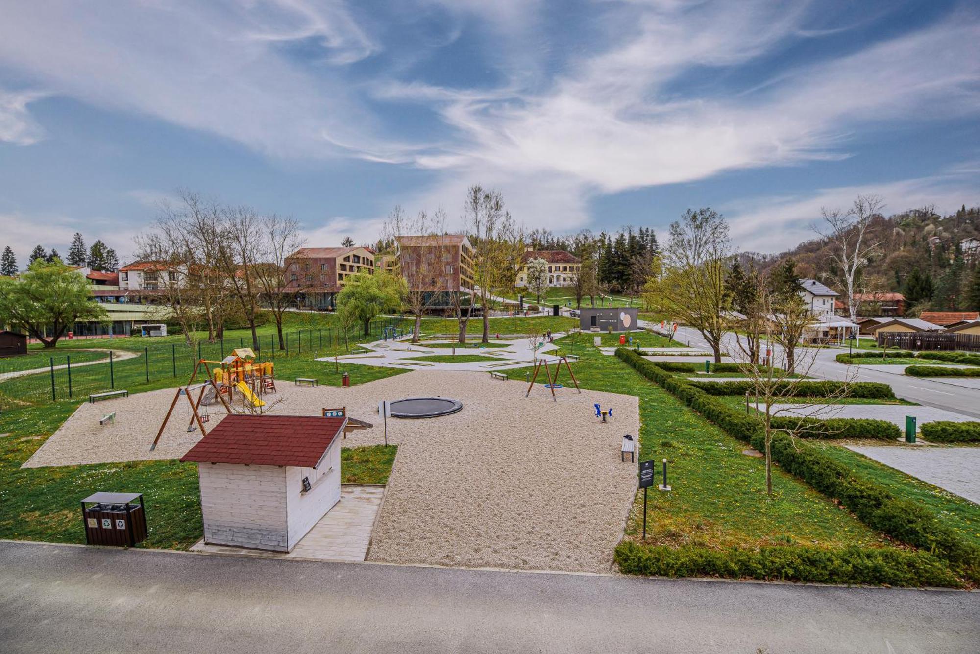 Glamping Tents In Tuhelj With Thermal Riviera Tickets Tuheljske Toplice Eksteriør bilde