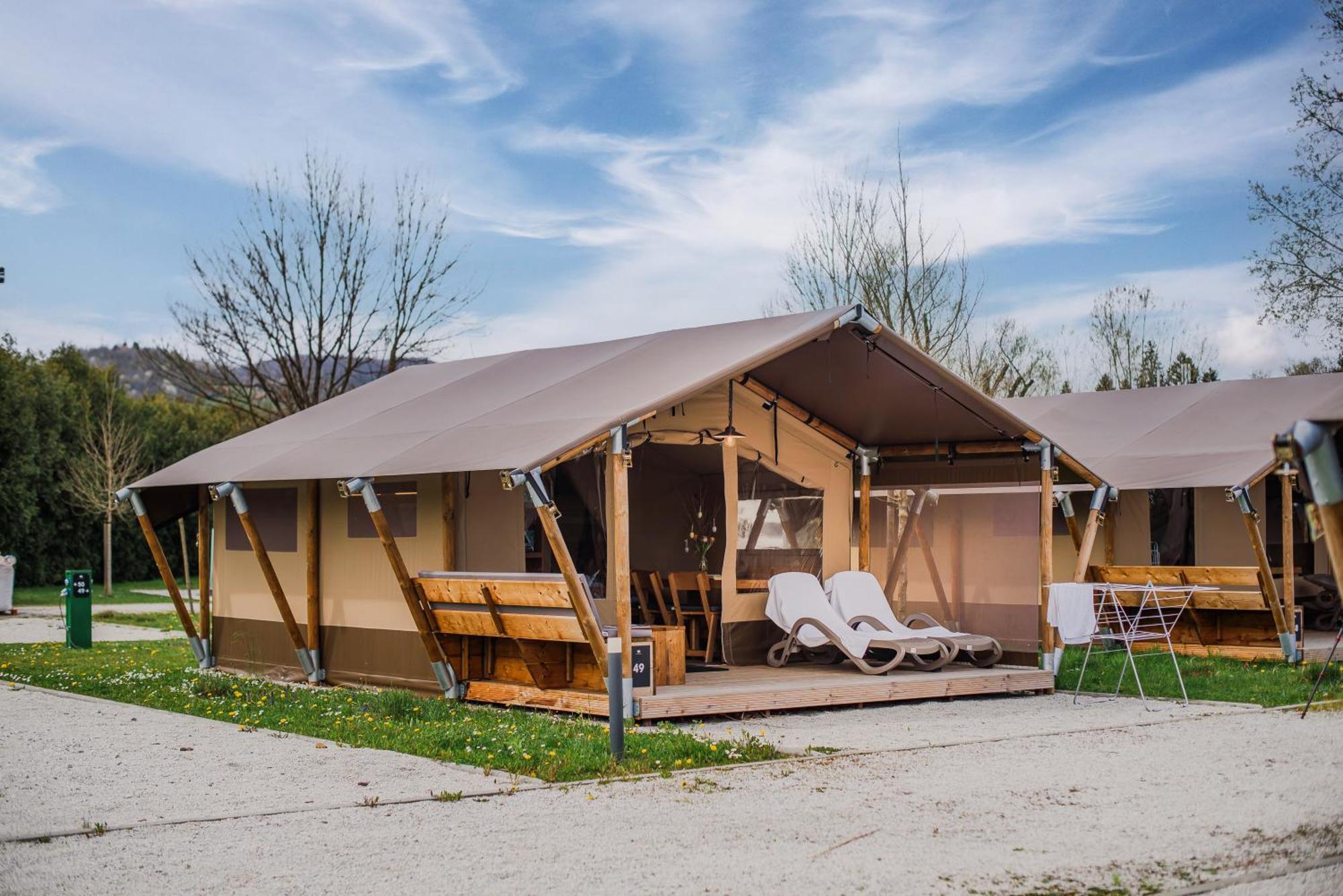Glamping Tents In Tuhelj With Thermal Riviera Tickets Tuheljske Toplice Eksteriør bilde